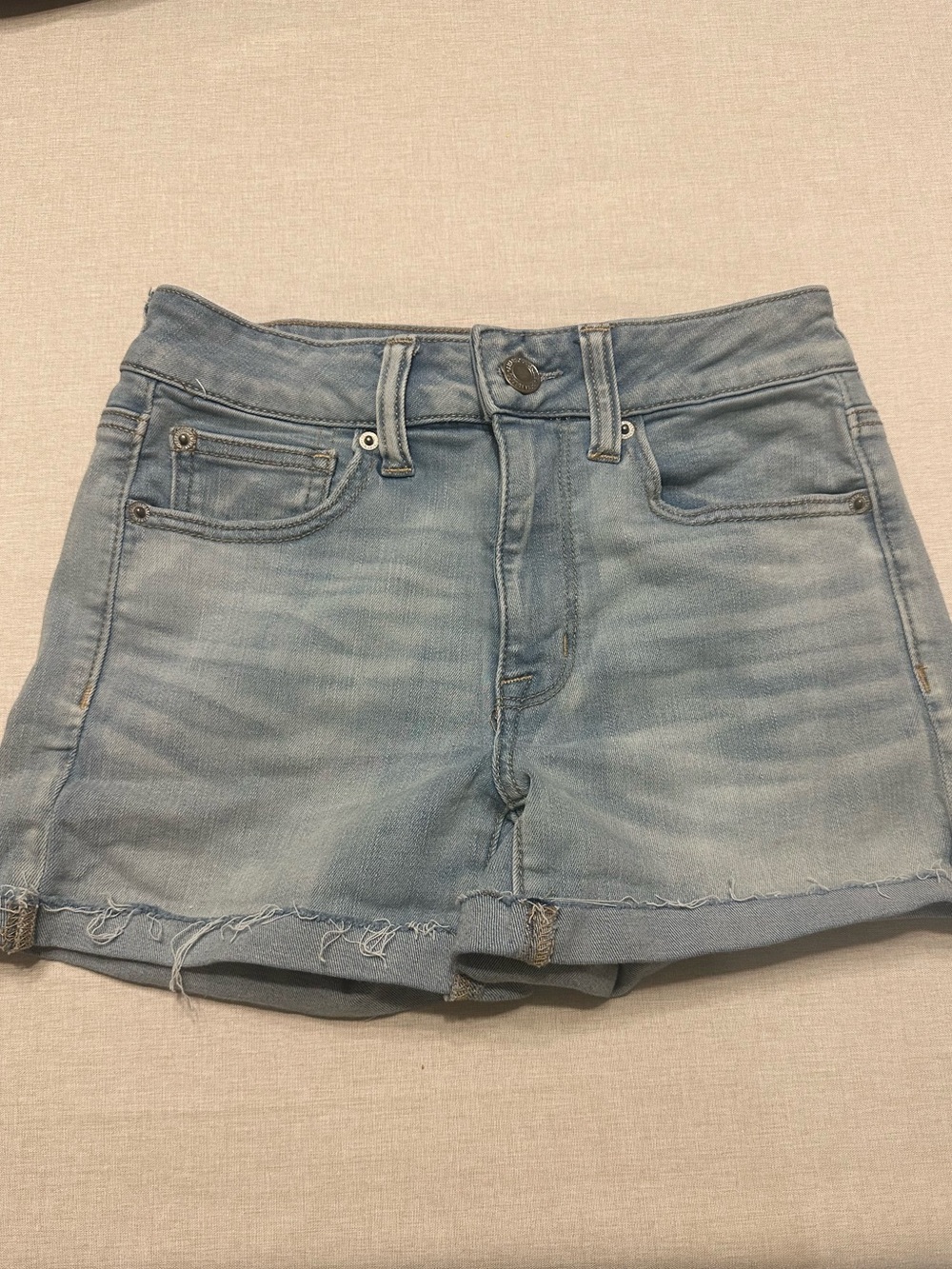 American Eagle Denim Shorts Next Level Stretch Size 6